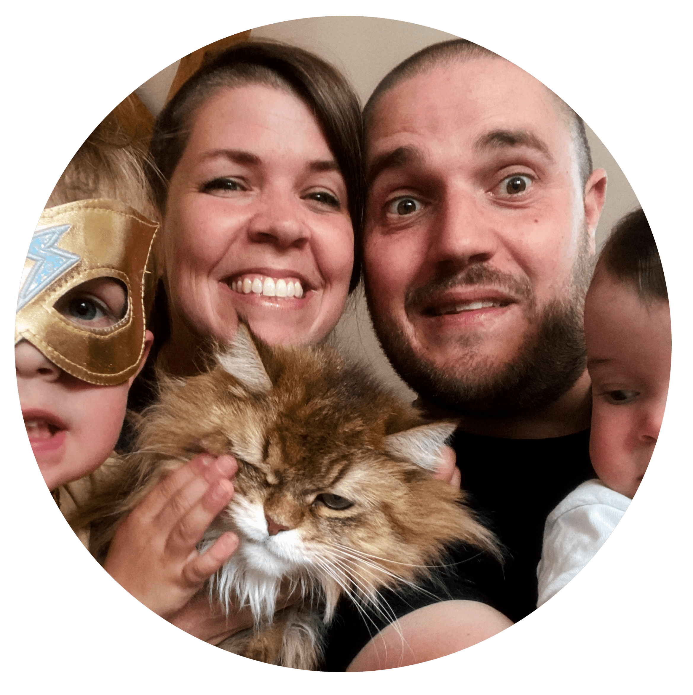 Steve, Céline et leur famille - L'équipe derrière On-Fait-Quoi.ch